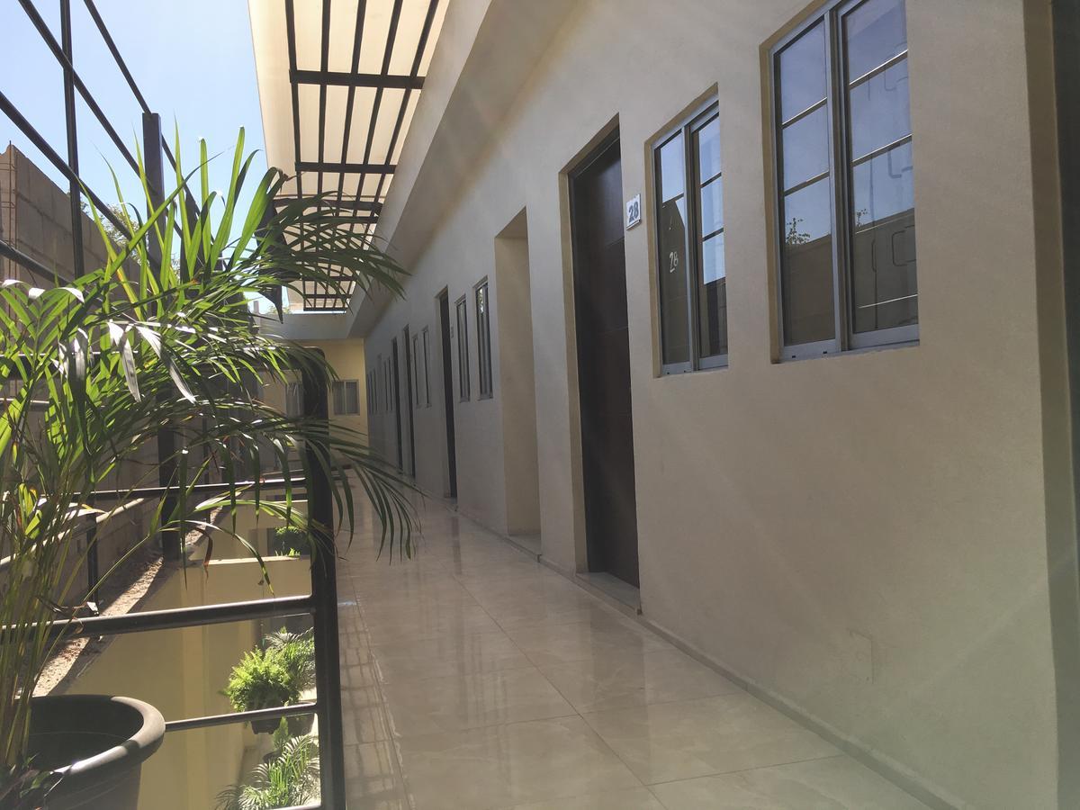 Hotel La Jolla ลอสโมชิส ภายนอก รูปภาพ